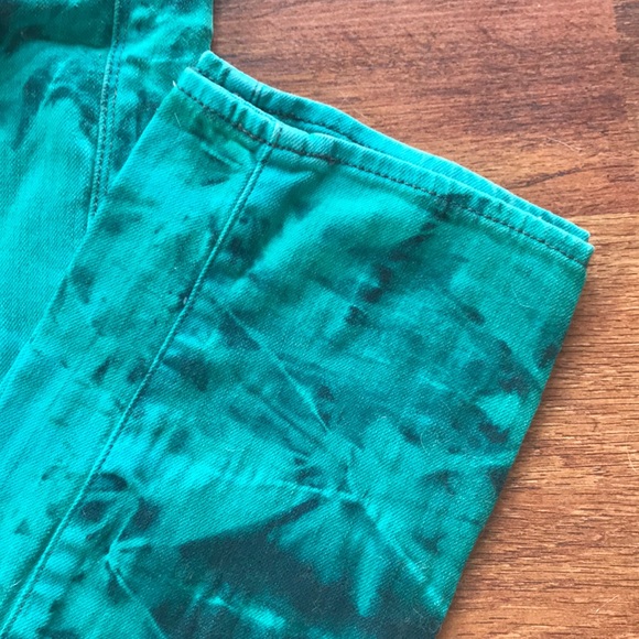 R&R Green Tie Dye Skinny Jeans **Like New** - Picture 2 of 4